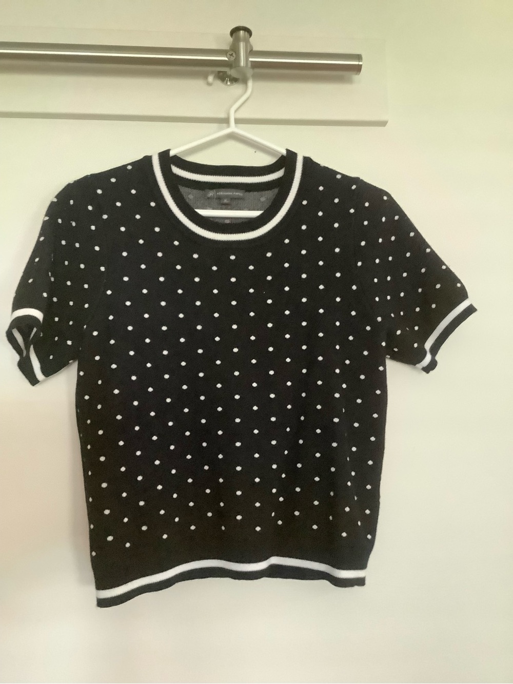 Womens Short-Sleeve Sweater